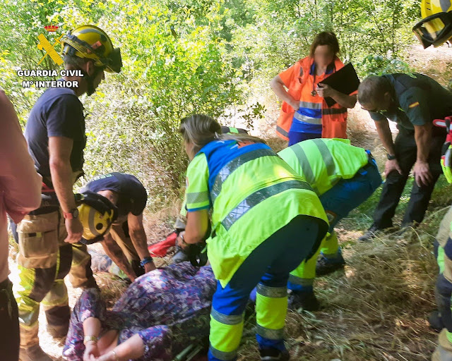 La Guardia Civil auxilia a una senderista accidentada en la ruta de Las ...
